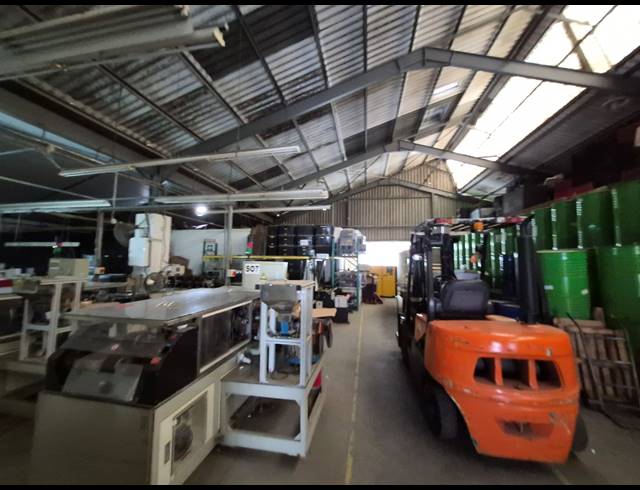 662M² WAREHOUSE TO LET IN GANTS PLAZA